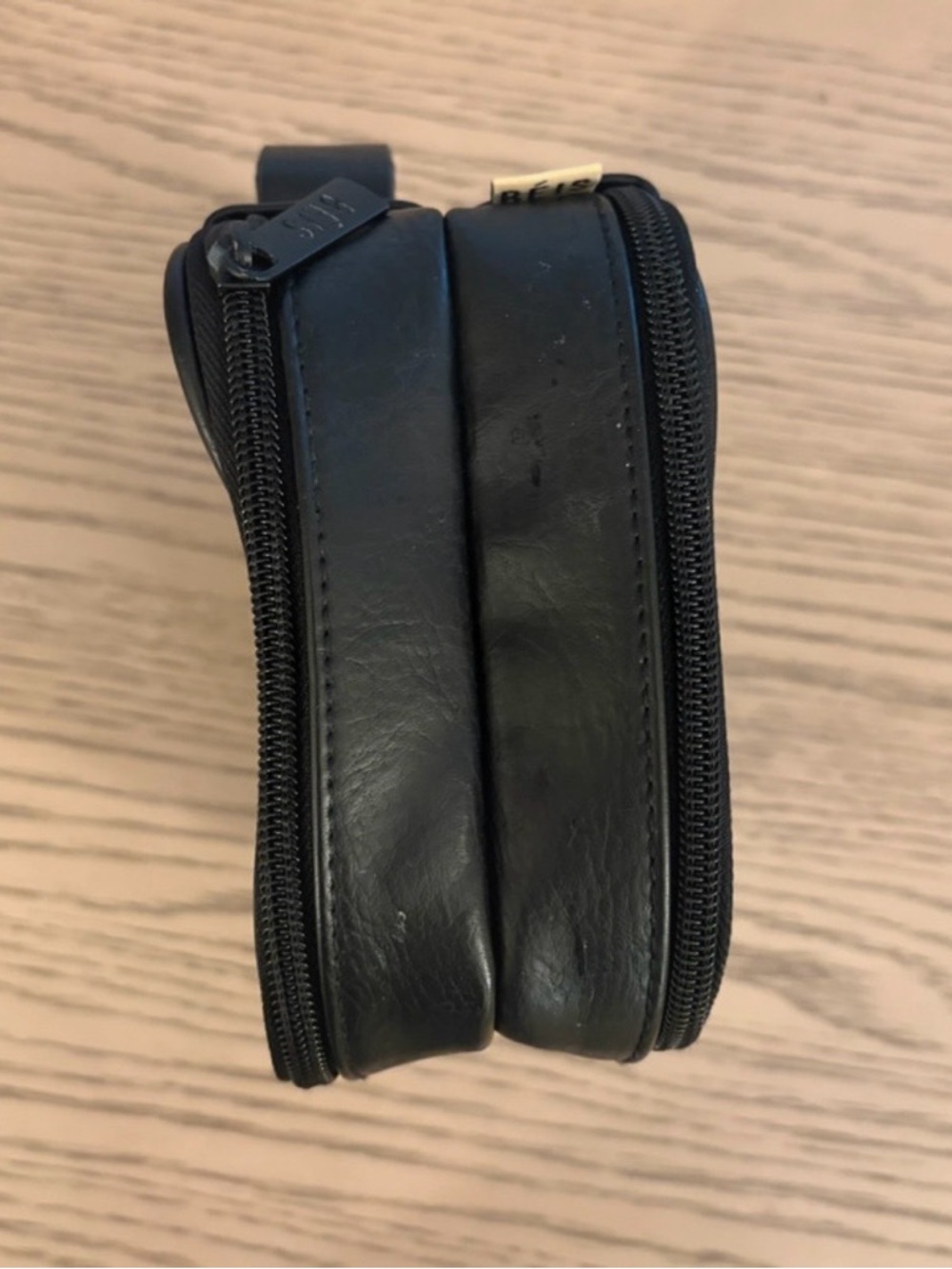 BEIS In Flight Cosmetic Case - Picture 6 of 12